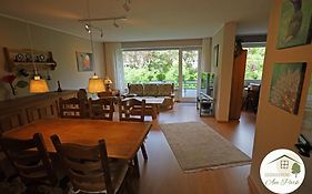 Grosszuegige Wohnung Am Comberg-Park